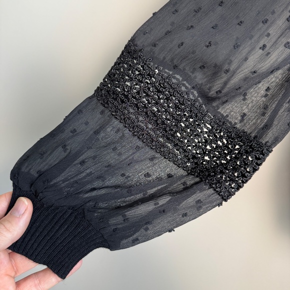 Leo & Ugo Paris Mock Neck Textured Lightweight Sweater Top Sheer Arms‎ Black 4 - Picture 3 of 16